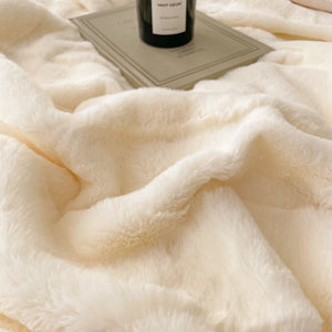 Luxury Jacquard Lattice Faux Fur Throw Blanket, Soft and Warm Thick Furry Throw Blankets