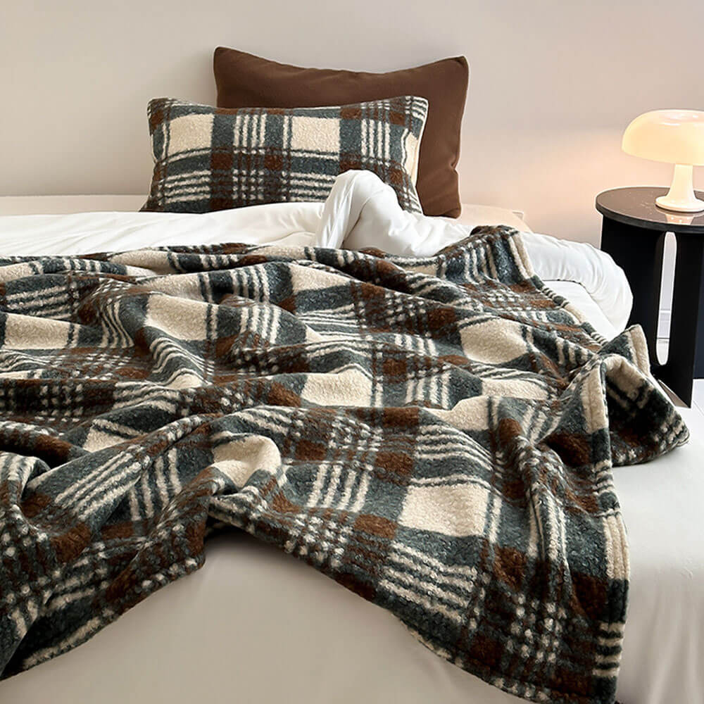 Super Soft Reversible Sherpa & Fleece Blanket | Cozy Throw for Bed & Couch