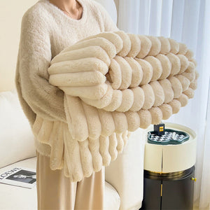 Luxury Jacquard Lattice Faux Fur Throw Blanket, Soft and Warm Thick Furry Throw Blankets - KnitFirst