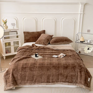 Luxury Jacquard Lattice Faux Fur Throw Blanket, Soft and Warm Thick Furry Throw Blankets - KnitFirst