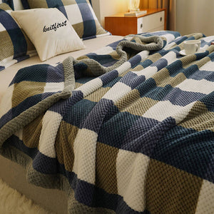 Soft Fleece Checkered Throw Blanket - KnitFirst