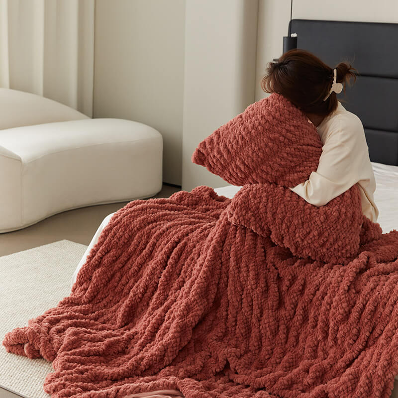 Soft Throw Blanket - Ultra Plush Faux Fur Blanket - KnitFirst