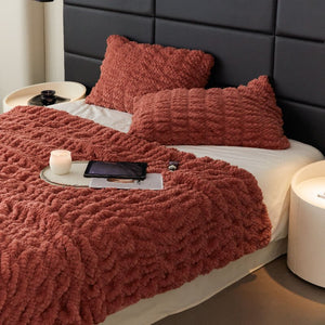 Soft Throw Blanket - Ultra Plush Faux Fur Blanket - KnitFirst