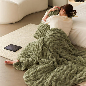 Soft Throw Blanket - Ultra Plush Faux Fur Blanket - KnitFirst