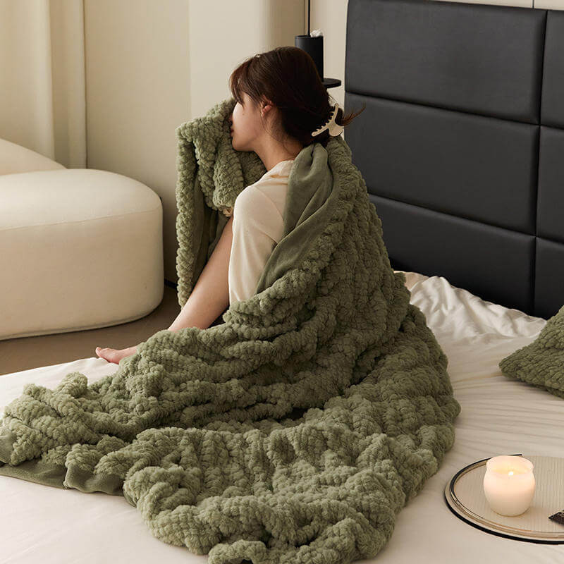 Soft Throw Blanket - Ultra Plush Faux Fur Blanket - KnitFirst