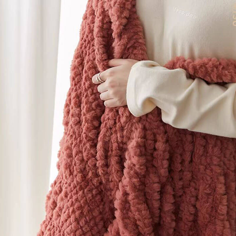 Soft Throw Blanket - Ultra Plush Faux Fur Blanket - KnitFirst