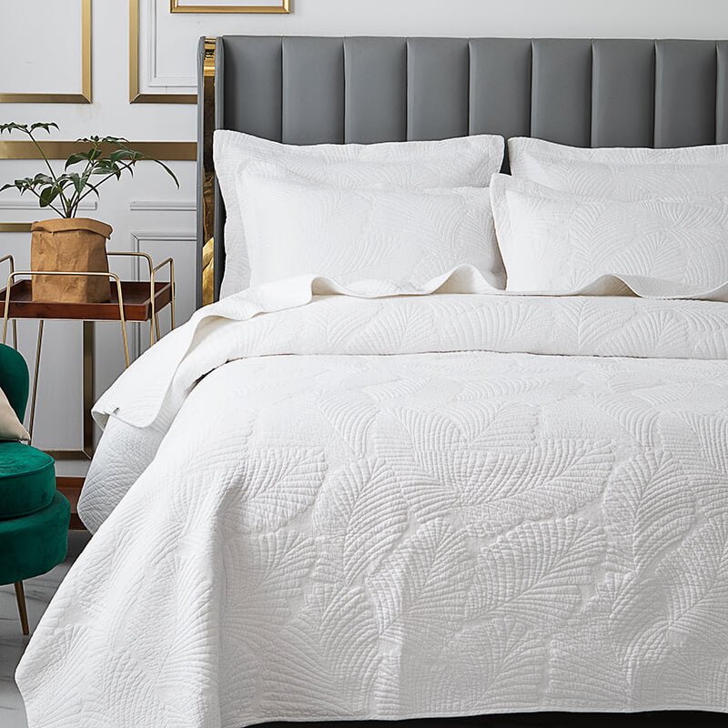 3 - Piece Cotton Quilt Sets with Pillow Shams - KnitFirst