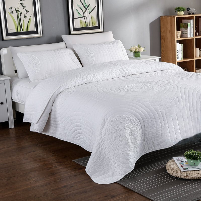 3 - Piece Cotton Quilt Sets with Pillow Shams - KnitFirst