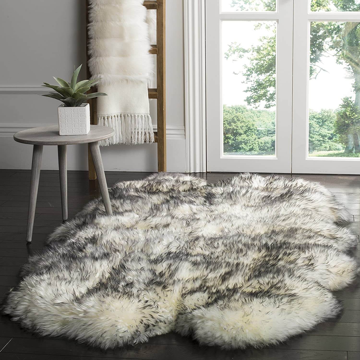 4' x 6' Premium Faux Sheepskin Area Rug - KnitFirst