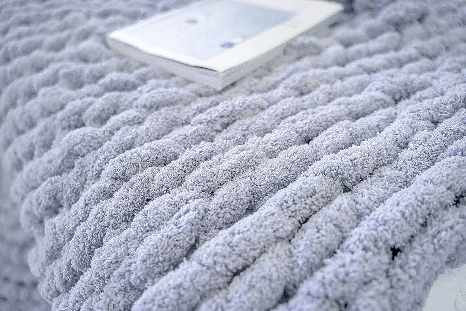 Chunky Knit Blanket - Beautiful Home Decor Throw - Soft Chenille Yarn - KnitFirst