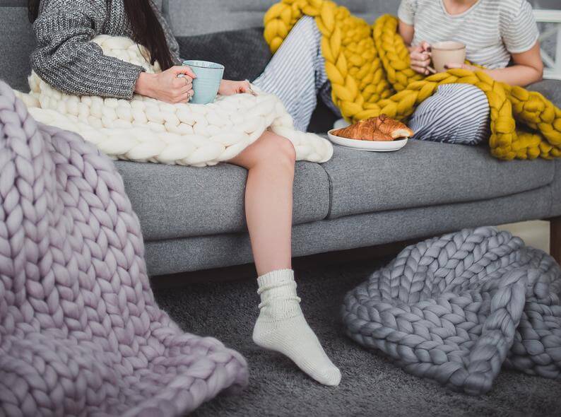 Chunky Knitted Blanket - KnitFirst