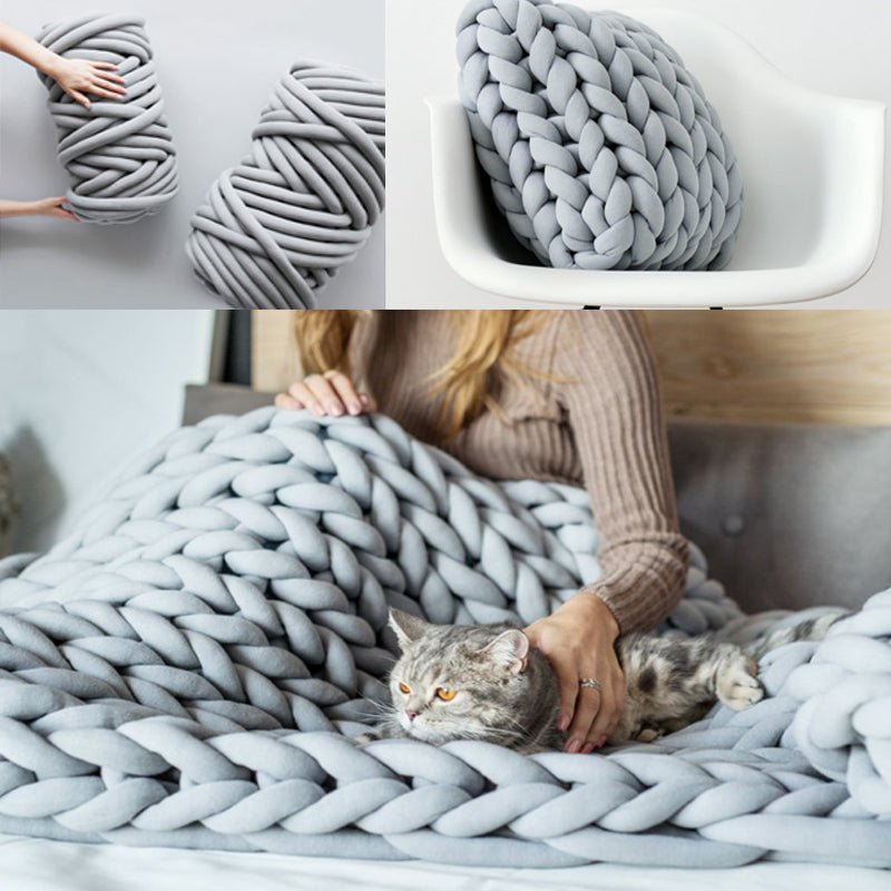 Chunky Yarn Blanket - KnitFirst