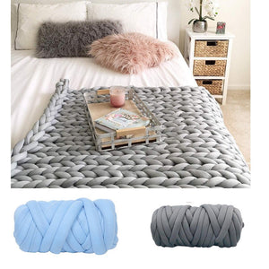 Chunky Yarn Blanket - KnitFirst