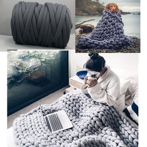 Chunky Yarn Blanket - KnitFirst