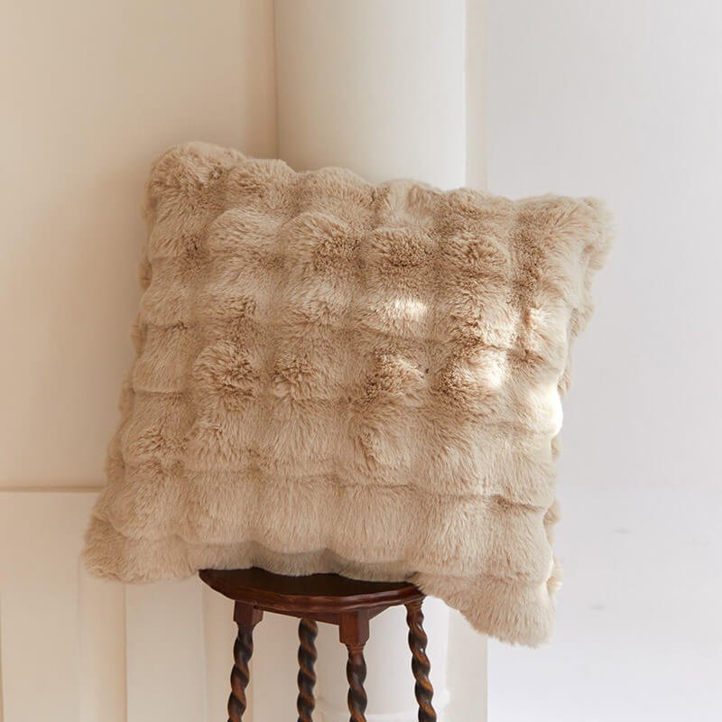 Faux Fur Blanket - Extra Soft Blanket - Machine Washable - KnitFirst