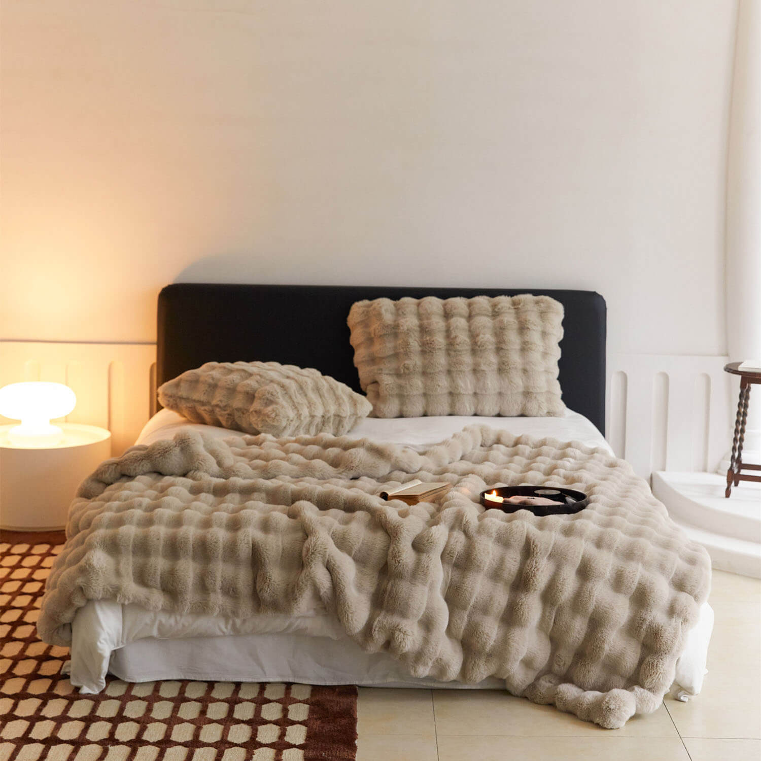 Faux Fur Blanket - Extra Soft Blanket - Machine Washable - KnitFirst