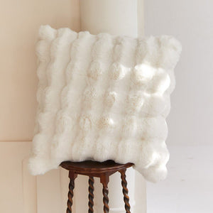 Faux Fur Blanket - Extra Soft Blanket - Machine Washable - KnitFirst