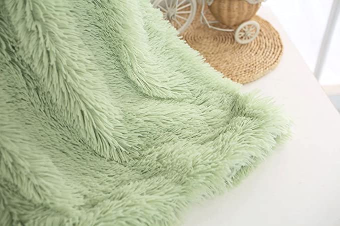 Fleece Faux Fur Throw Blanket, Lap Fleece Blankets - KnitFirst