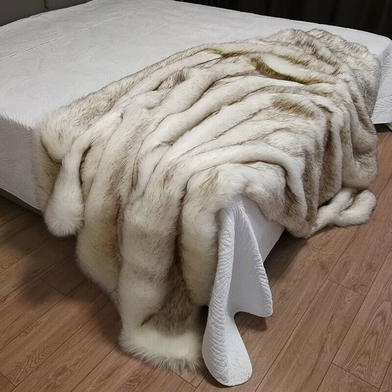 Luxury Faux Fur Throw Blanket - KnitFirst