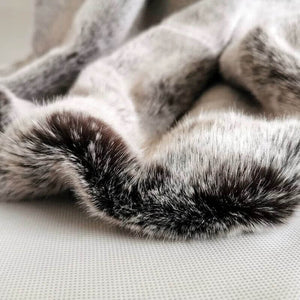 Luxury Faux Fur Throw Blanket - KnitFirst