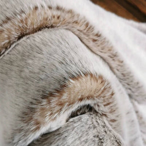 Luxury Faux Fur Throw Blanket - KnitFirst