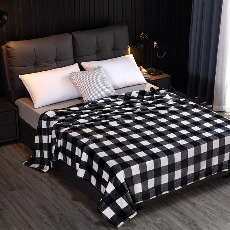 Plaid Throw Blanket - KnitFirst
