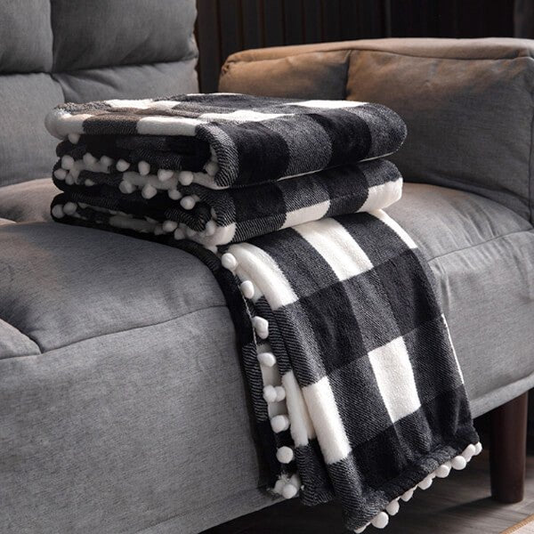 Plaid Throw Blanket - KnitFirst