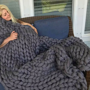 Standard Chunky Knit Blanket - KnitFirst