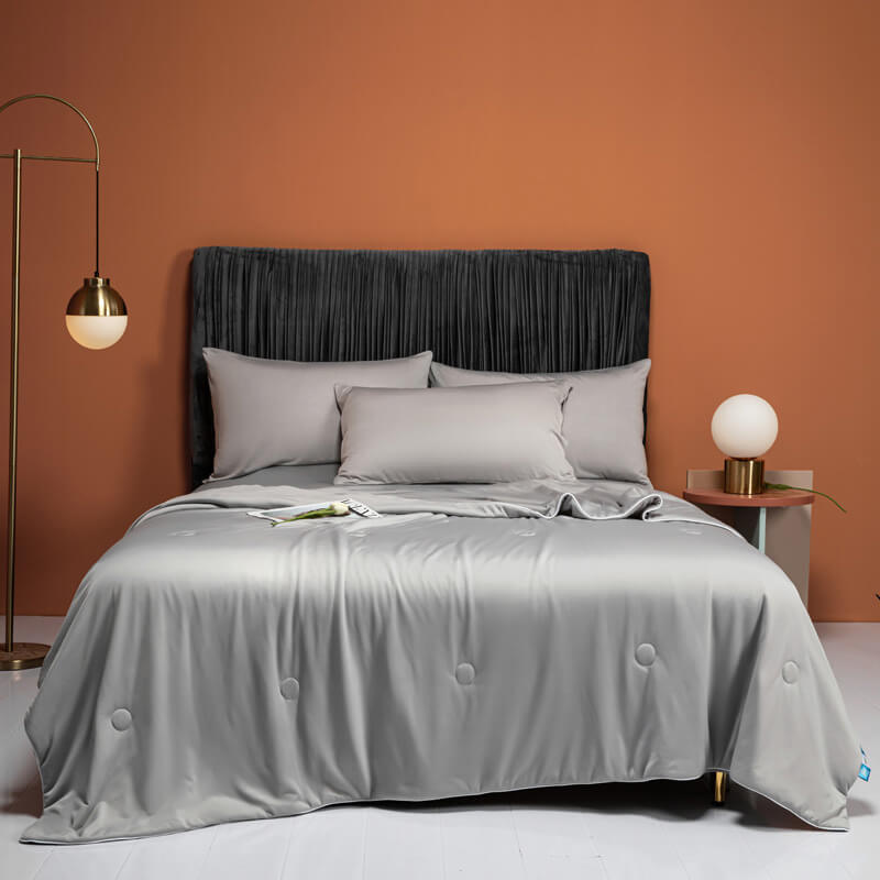Ultrasoft Cooling Comforter , Silk Blankets - KnitFirst